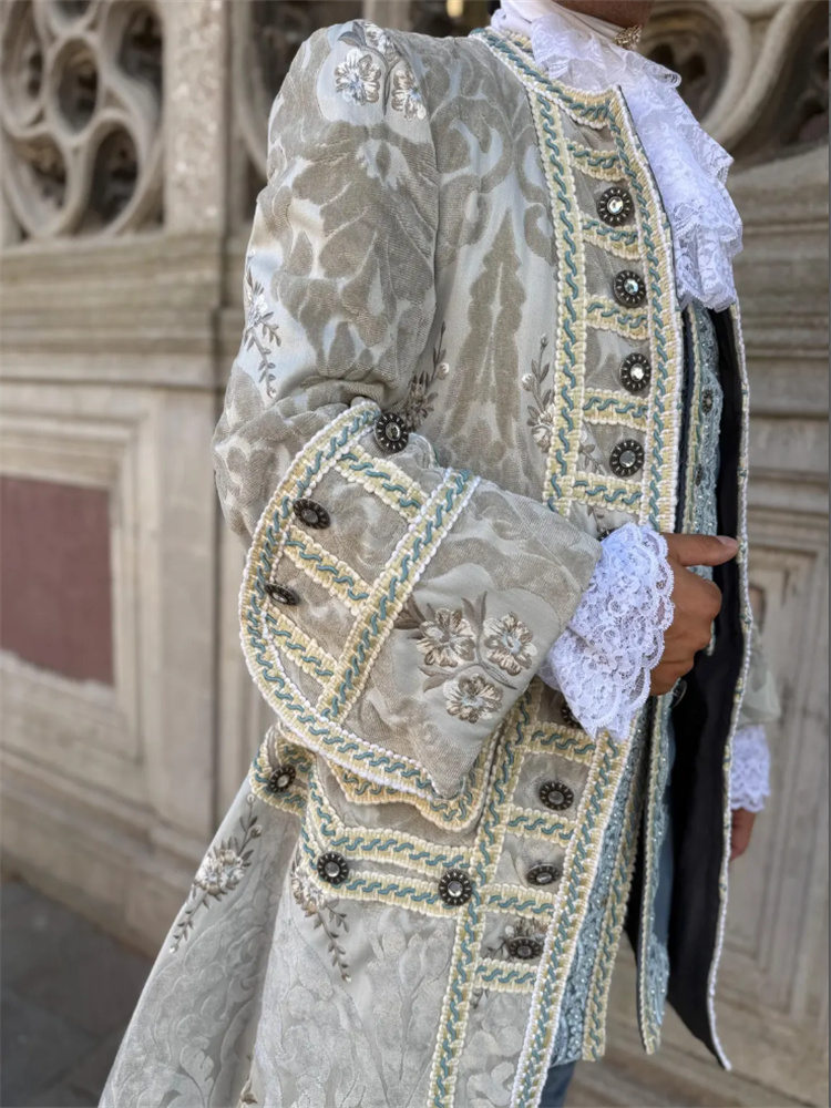 1700s Baroque Rococo Men's Tux - Badminton Victory 评论和价格