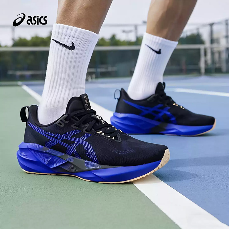 Asics NOVABLAST 5 Black Royal  - Badminton Victory 评论和价格